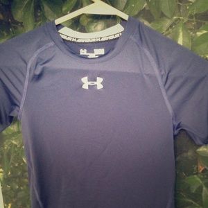 Under armour Boys L fitted dark blue T